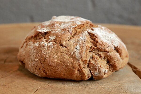 Haselnussbrot 500g (Stück)